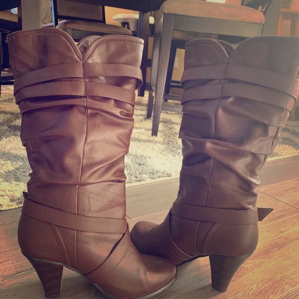 Brown boots